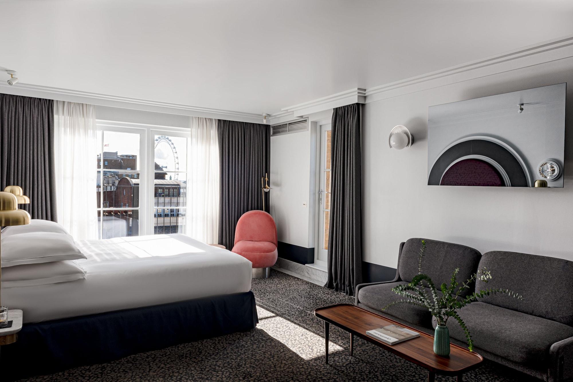 Henrietta Experimental Hotel Лондон Екстериор снимка